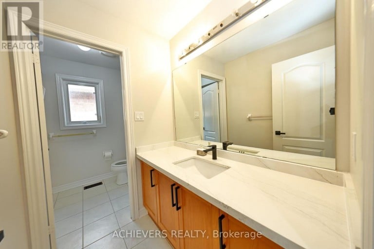 62 SIR JACOBS CRESCENT, Brampton (Fletcher's Meadow), Ontario, L7A3V2