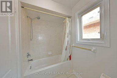 62 SIR JACOBS CRESCENT Brampton (Fletcher's Meadow) Ontario photo 40
