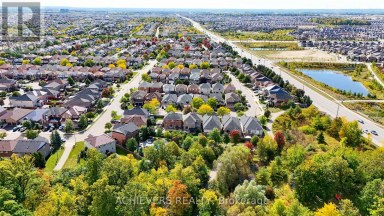62 SIR JACOBS CRESCENT Brampton (Fletcher's Meadow) Ontario photo 5