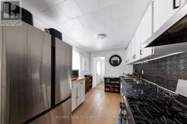 12 AJAX AVENUE Welland (Lincoln/Crowland) Ontario photo 16
