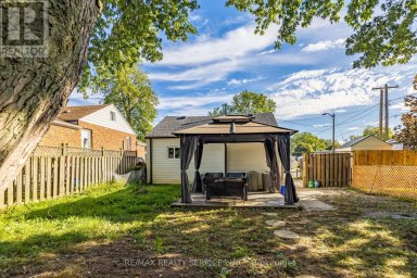 12 AJAX AVENUE Welland (Lincoln/Crowland) Ontario photo 34