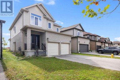 811 CEDARPARK WAY London North (North D) Ontario photo 3