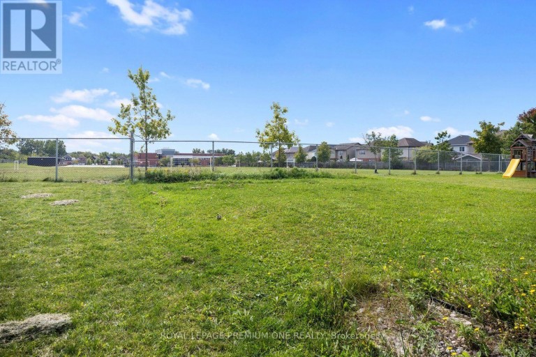 811 CEDARPARK WAY, London North (North D), Ontario, N5X0C3