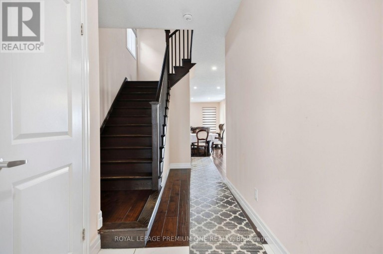 811 CEDARPARK WAY, London North (North D), Ontario, N5X0C3