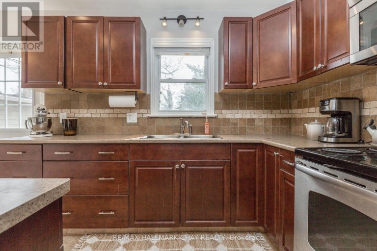 177 DUCKWORTH STREET, Barrie (Codrington), Ontario, L4M3W6