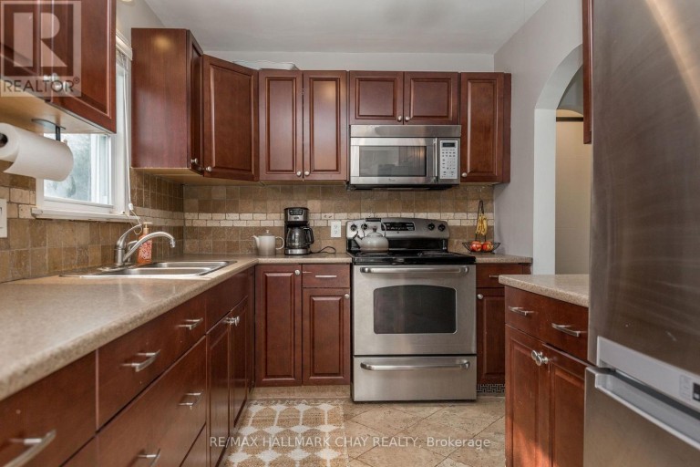 177 DUCKWORTH STREET, Barrie (Codrington), Ontario, L4M3W6