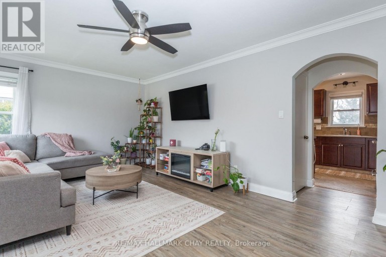 177 DUCKWORTH STREET, Barrie (Codrington), Ontario, L4M3W6