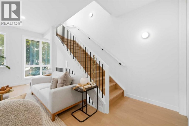4, 521 15 Avenue NE, Calgary, Alberta, T2E1H7