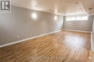 44 LINDSAY AVENUE Newmarket (Bristol-London) Ontario photo 15