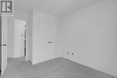 204 - 492 LACLIE STREET Orillia Ontario photo 11