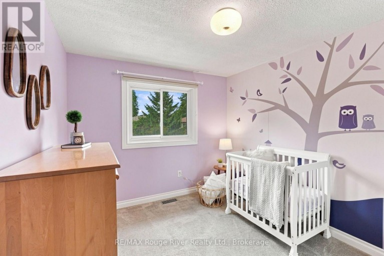 49 FISHER CRESCENT, Ajax (Central West), Ontario, L1T2E8
