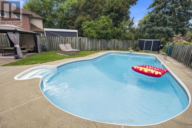 49 FISHER CRESCENT, Ajax (Central West), Ontario, L1T2E8
