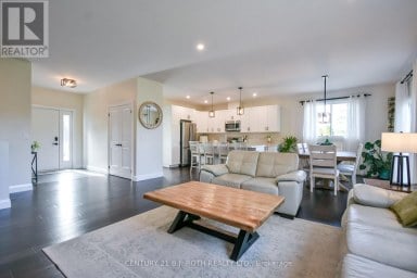 1289 MUSKOKA ROAD 117 ROAD Bracebridge (Macaulay) Ontario photo 14