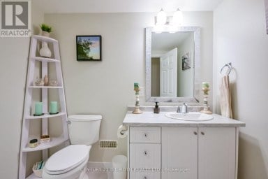1289 MUSKOKA ROAD 117 ROAD Bracebridge (Macaulay) Ontario photo 23