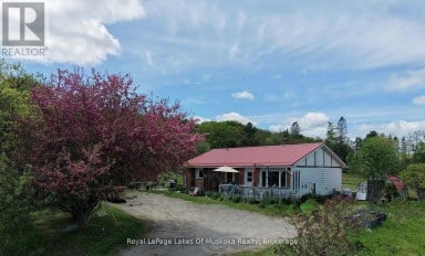250 STEPHENSON RD 12 WEST ROAD W Huntsville (Stephenson) Ontario photo 1