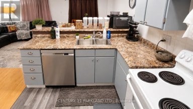 67 MELINDA CRESCENT Barrie (Allandale) Ontario photo 4