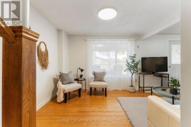 204 BIRCHCLIFFE CRESCENT Hamilton (Berrisfield) Ontario photo 17