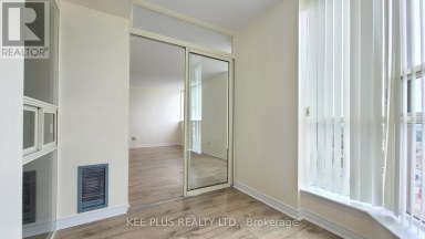 819 - 2466 EGLINTON AVENUE E Toronto (Eglinton East) Ontario photo 13