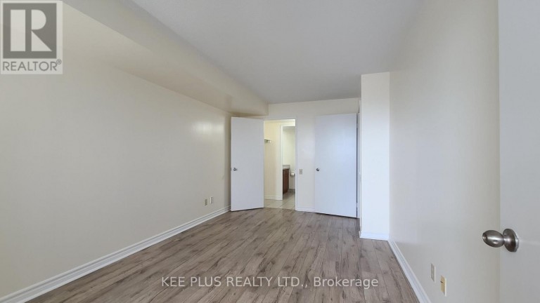 819 - 2466 EGLINTON AVENUE E, Toronto (Eglinton East), Ontario, M1K5J8