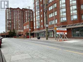 819 - 2466 EGLINTON AVENUE E Toronto (Eglinton East) Ontario photo 5