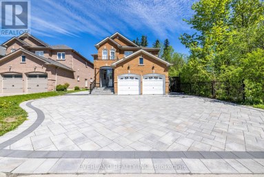 10 MEGARRY COURT Richmond Hill (Devonsleigh) Ontario photo 1