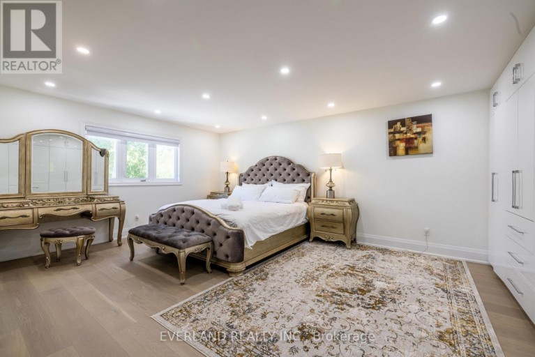 10 MEGARRY COURT, Richmond Hill (Devonsleigh), Ontario, L4S2S3