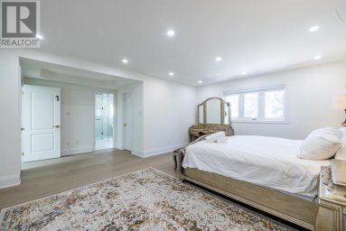 10 MEGARRY COURT Richmond Hill (Devonsleigh) Ontario photo 19