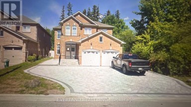 10 MEGARRY COURT Richmond Hill (Devonsleigh) Ontario photo 2
