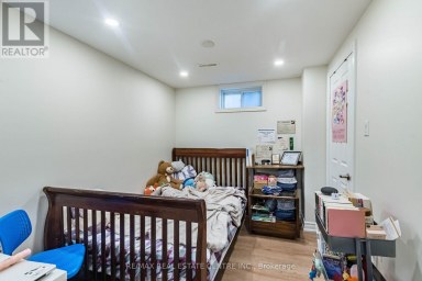 1571 MEADOWFIELD CRESCENT Mississauga (East Credit) Ontario photo 28