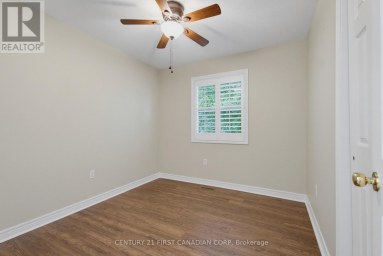189 GIBSON CRESCENT Lucan Biddulph (Lucan) Ontario photo 16