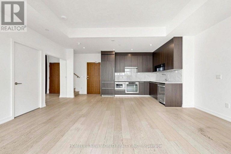 TH15 - 113 MCMAHON DRIVE, Toronto (Bayview Village), Ontario, M2K0E3