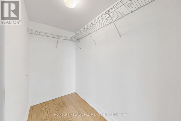 TH15 - 113 MCMAHON DRIVE, Toronto (Bayview Village), Ontario, M2K0E3