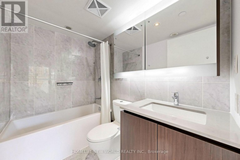 TH15 - 113 MCMAHON DRIVE, Toronto (Bayview Village), Ontario, M2K0E3