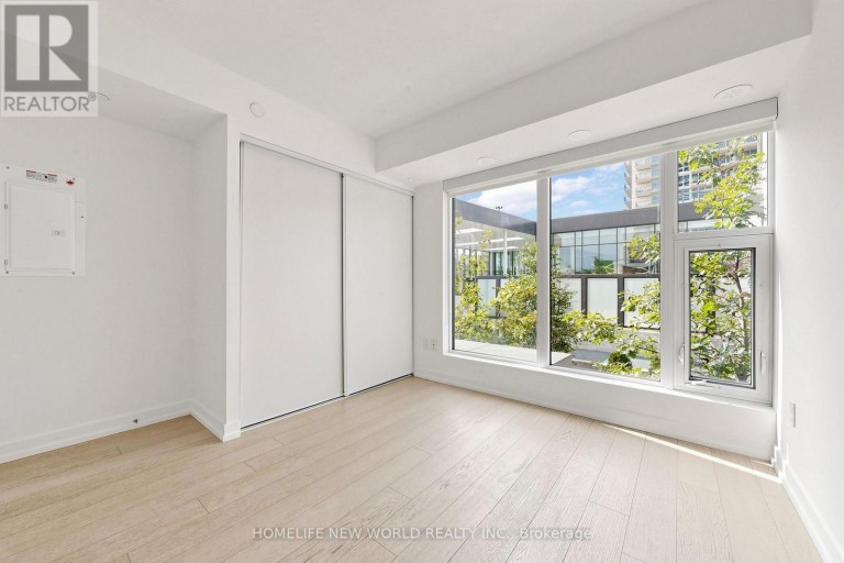 TH15 - 113 MCMAHON DRIVE, Toronto (Bayview Village), Ontario, M2K0E3