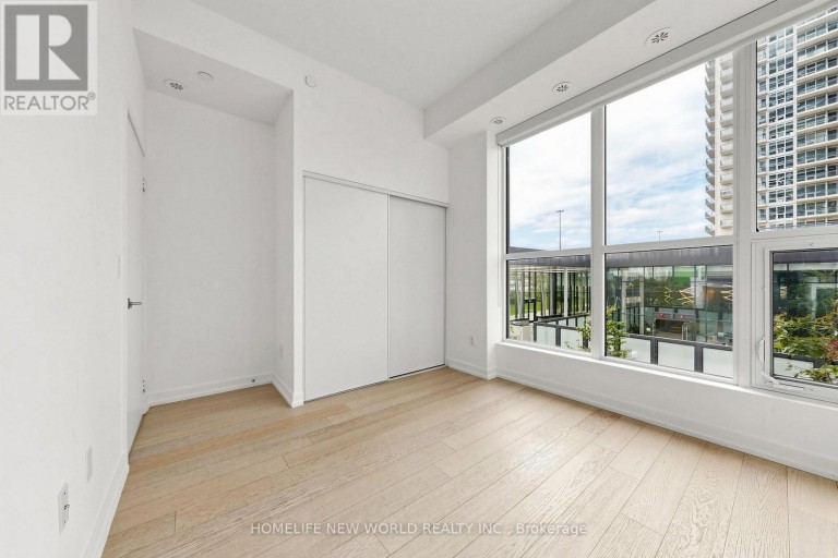 TH15 - 113 MCMAHON DRIVE, Toronto (Bayview Village), Ontario, M2K0E3