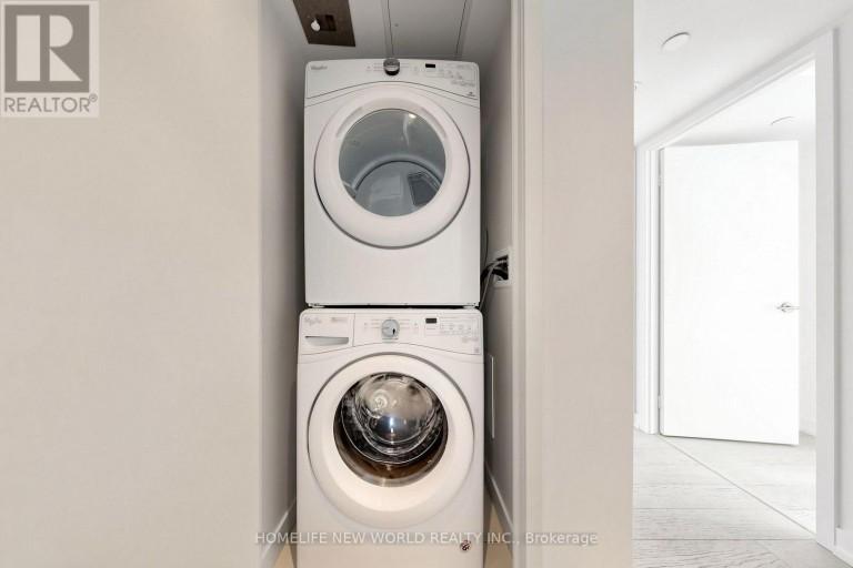 TH15 - 113 MCMAHON DRIVE, Toronto (Bayview Village), Ontario, M2K0E3