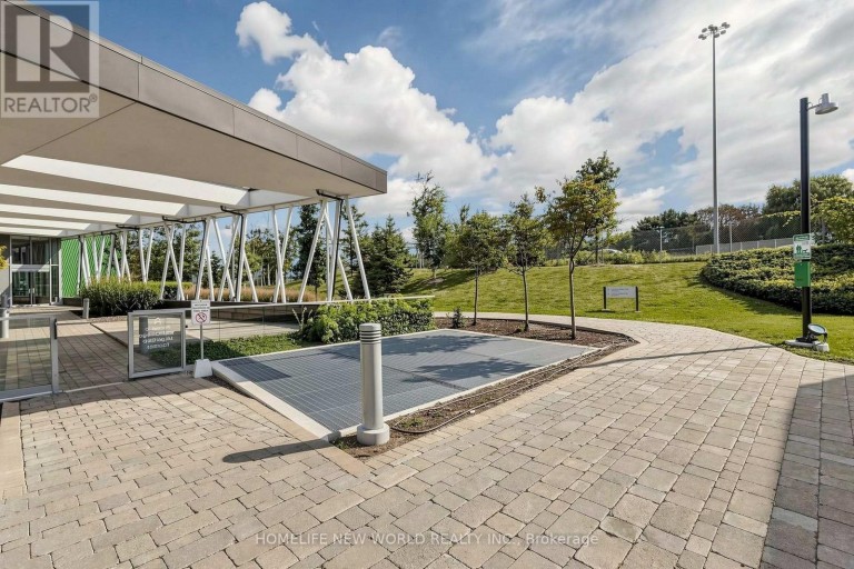 TH15 - 113 MCMAHON DRIVE, Toronto (Bayview Village), Ontario, M2K0E3