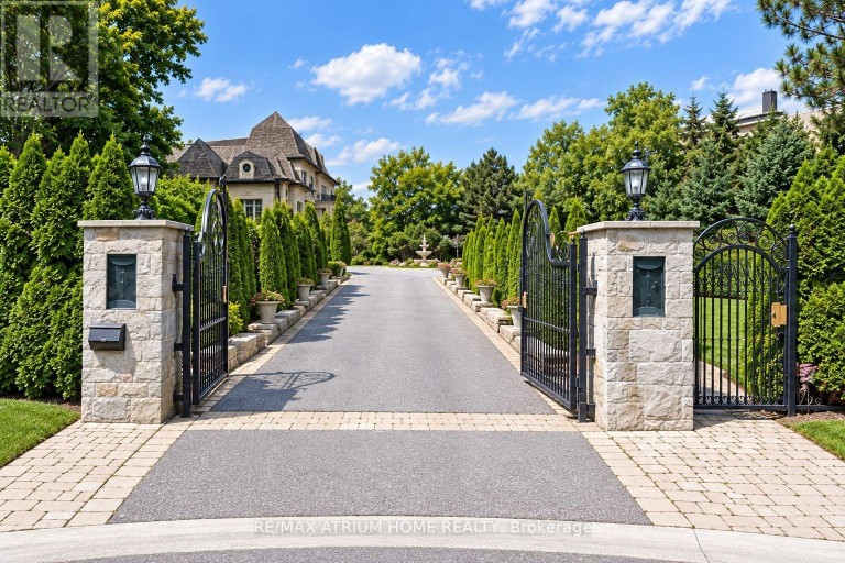9 LEGACY COURT, Toronto (St. Andrew-Windfields), Ontario, M2L2Y7
