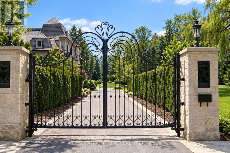 9 LEGACY COURT, Toronto (St. Andrew-Windfields), Ontario, M2L2Y7