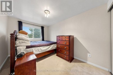 24 REDHEUGH CRESCENT Toronto (Steeles) Ontario photo 34