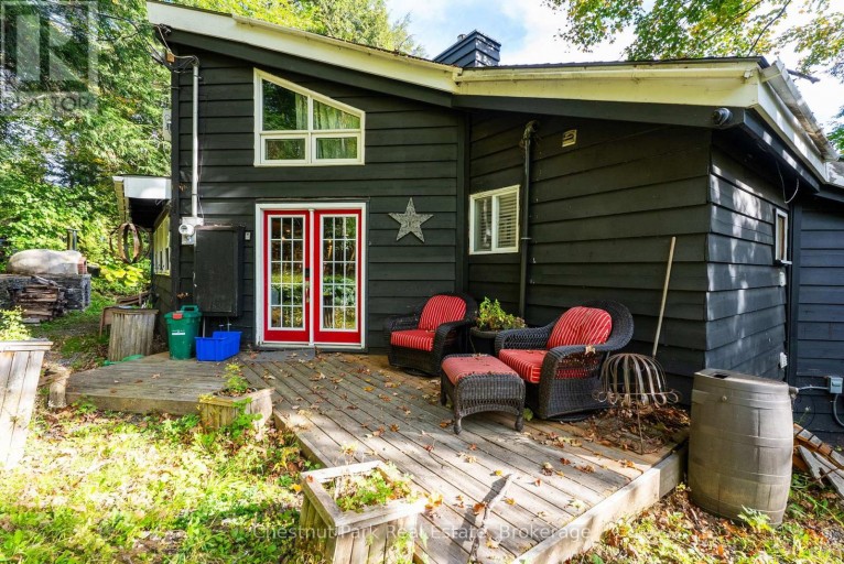 1047 HALLETT ROAD S, Muskoka Lakes (Medora), Ontario, P0B1J0
