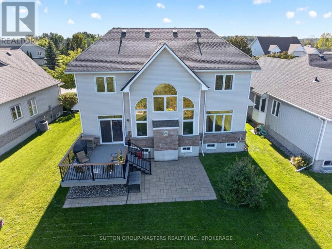 43 COUNTRY CLUB DRIVE, Loyalist (Bath), Ontario, K0H1G0