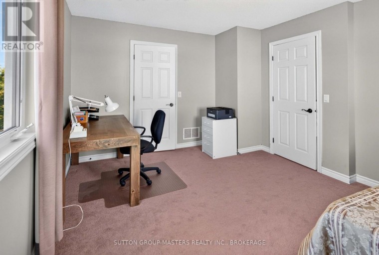43 COUNTRY CLUB DRIVE, Loyalist (Bath), Ontario, K0H1G0