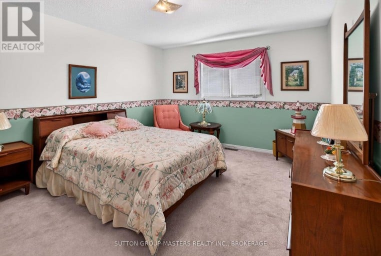 39 ABBEY DAWN DRIVE, Loyalist (Bath), Ontario, K0H1G0