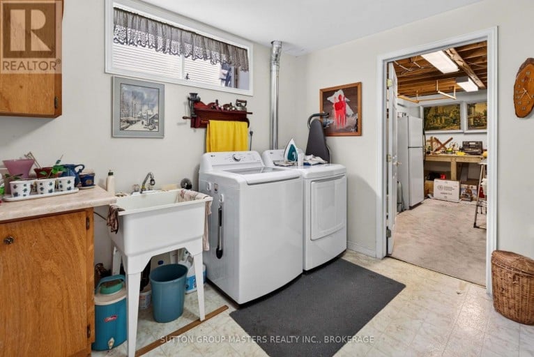 39 ABBEY DAWN DRIVE, Loyalist (Bath), Ontario, K0H1G0