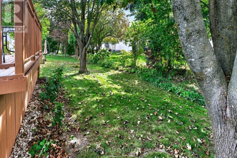 39 ABBEY DAWN DRIVE, Loyalist (Bath), Ontario, K0H1G0