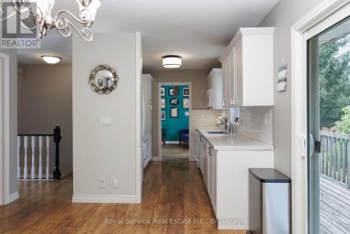 6 CLIFTON ROAD Port Hope Ontario photo 12
