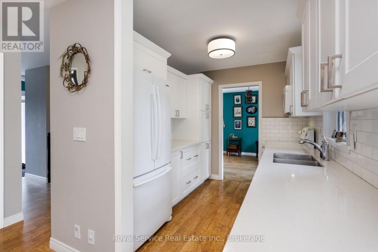 6 CLIFTON ROAD, Port Hope, Ontario, L1A2B5