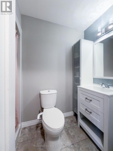 6 CLIFTON ROAD, Port Hope, Ontario, L1A2B5