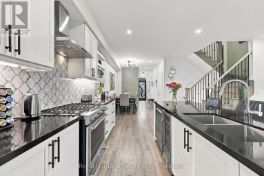 66 LONGSHORE WAY Whitby (Port Whitby) Ontario photo 15